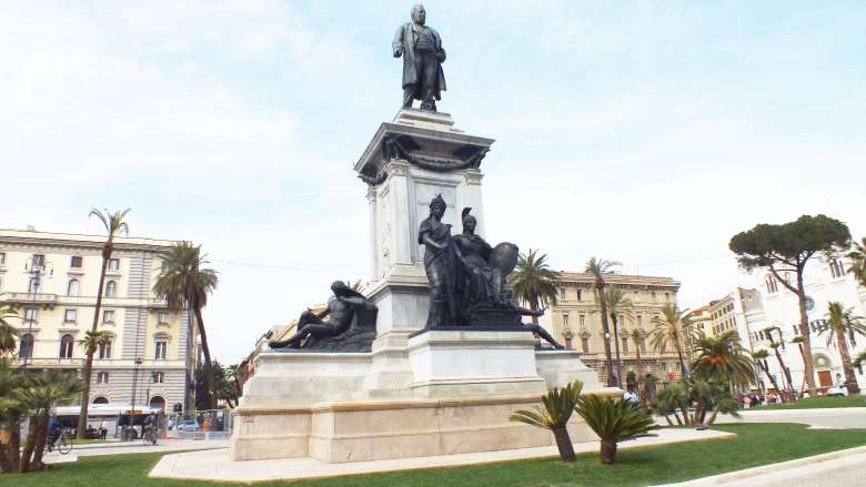 monumento Cavour